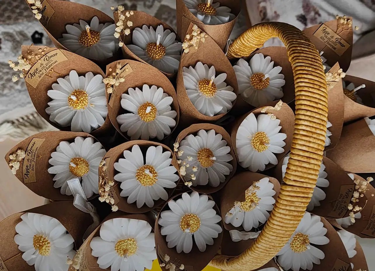 Bougies florales décoratives mariage — lot cadeau invité | CréaBySana
