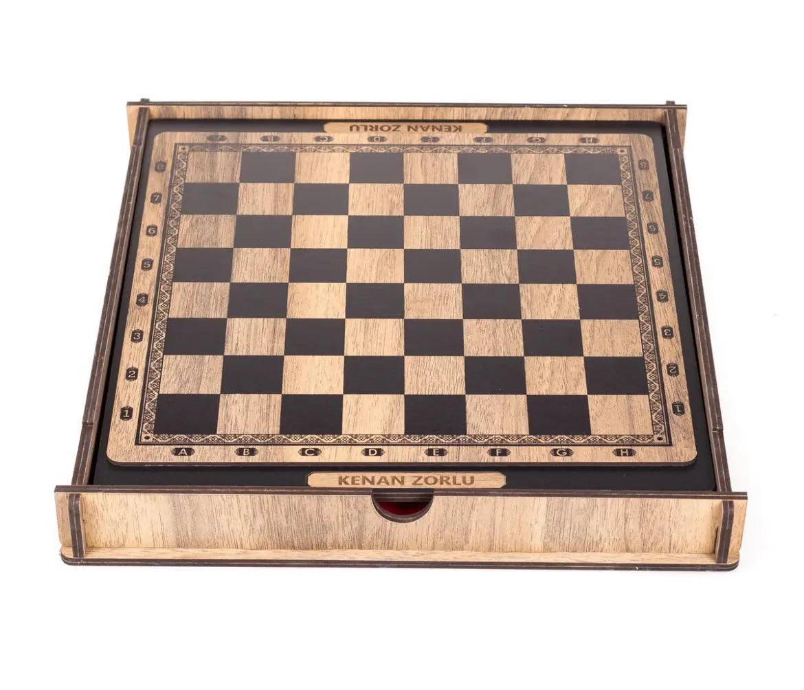 Échiquier bois gravé personnalisé — cadeau jeu artisanal | Créa By Sana