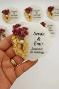 Magnet personnalisé mariage floral doré — fleurs séchées résine | CréaBySana