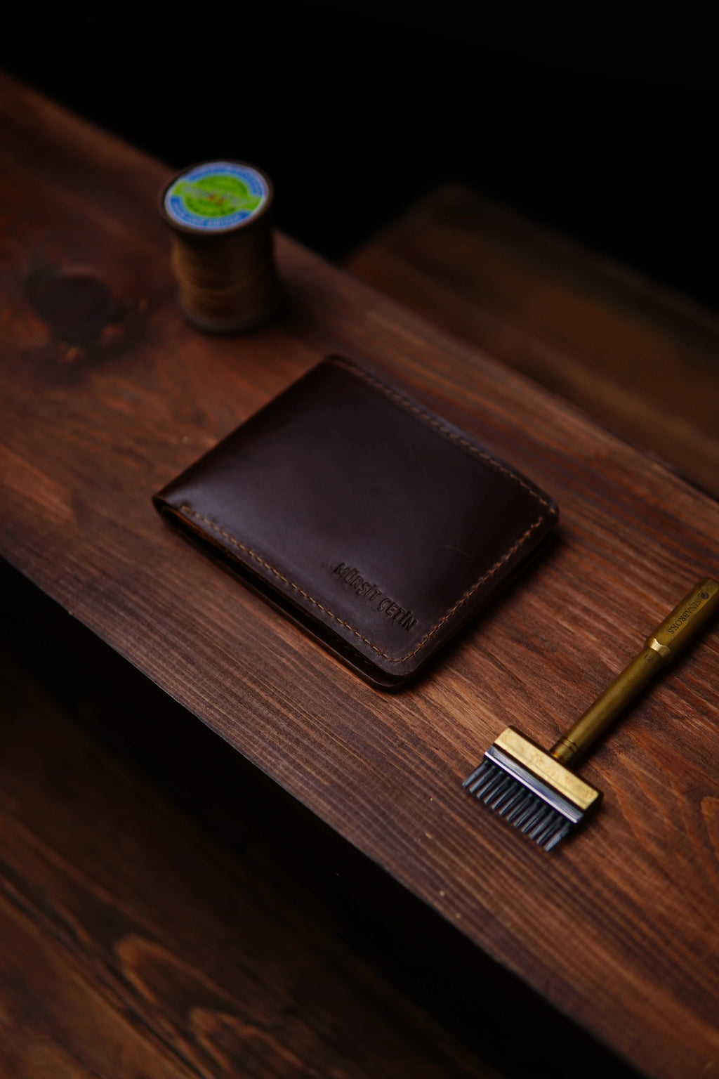 Portefeuille cuir luxe homme gravé prénom — artisanal fait main | CréaBySana