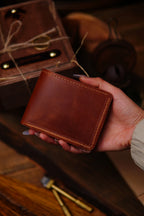 Portefeuille cuir homme luxe fait main gravé prénom | CréaBySana